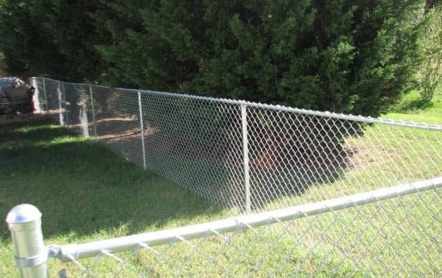 commercial chain link fence