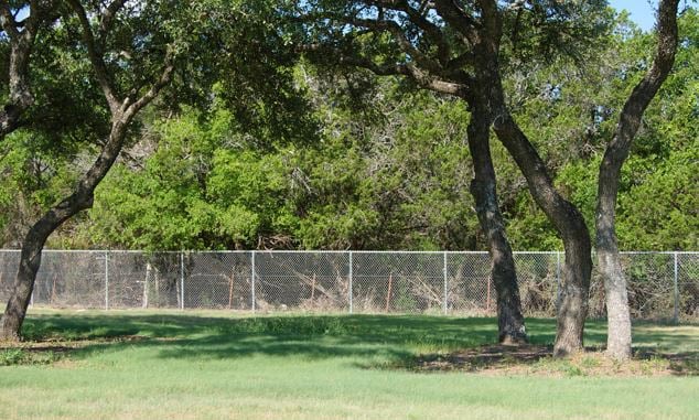 commercial chain link fence