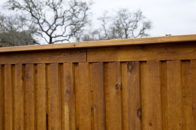 How to Choose the Perfect Fence For Universal City Living