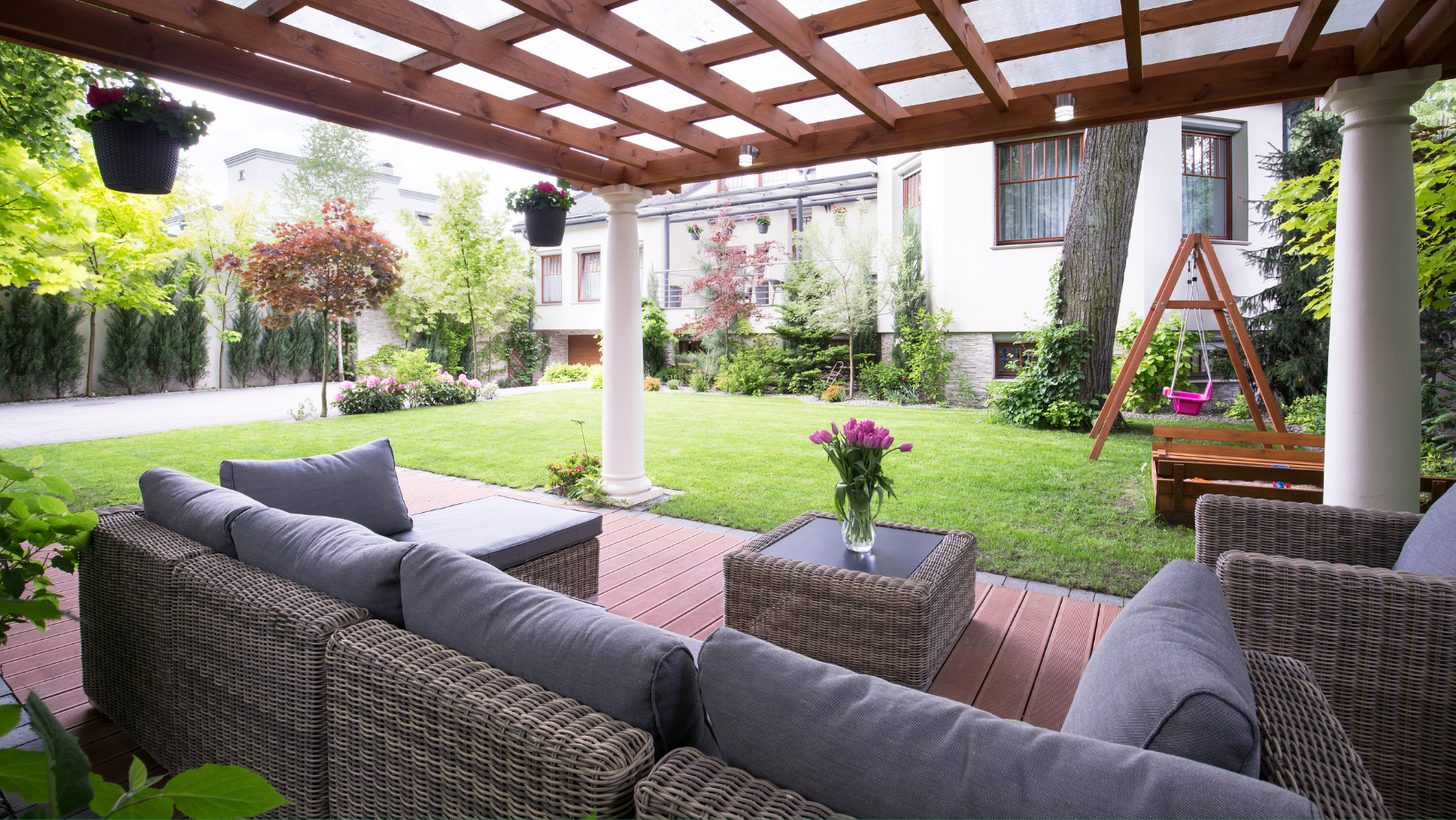 backyard-gazebo-outdoor-furniture