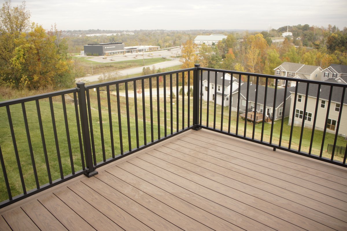 deck builder in Somerset