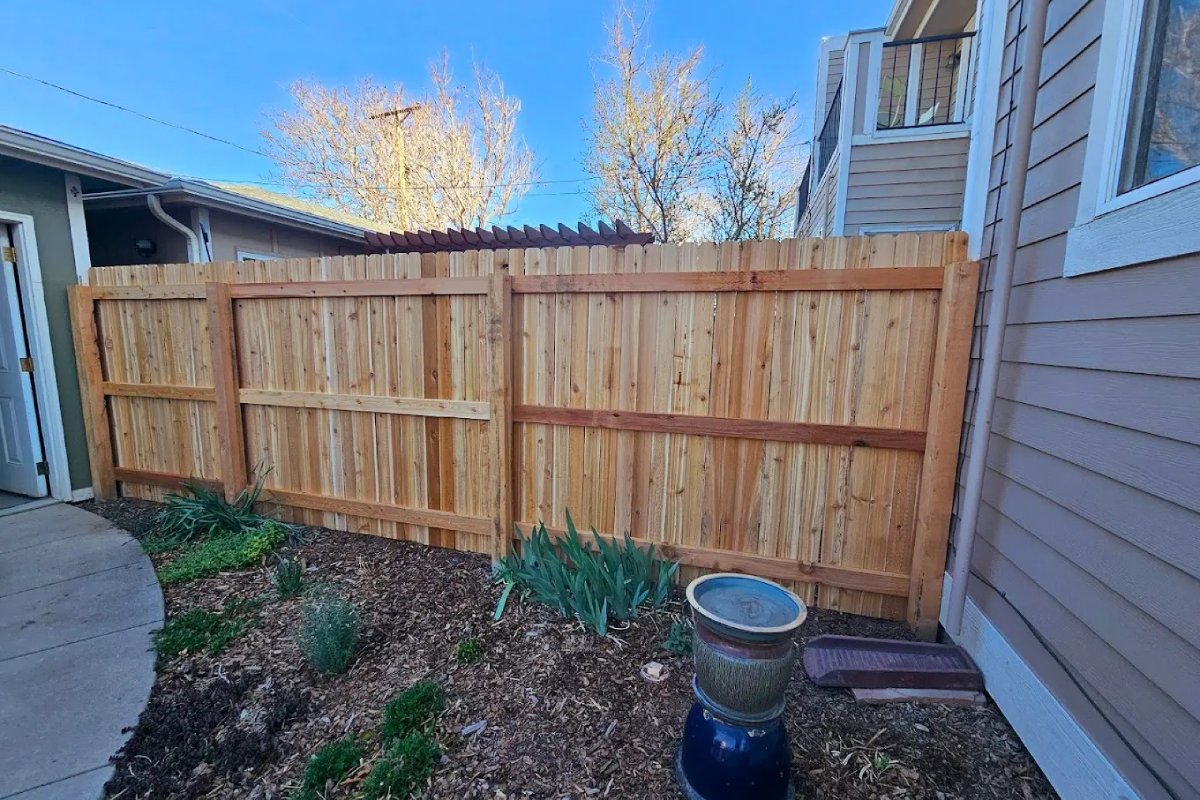fence company in Balcones Heights