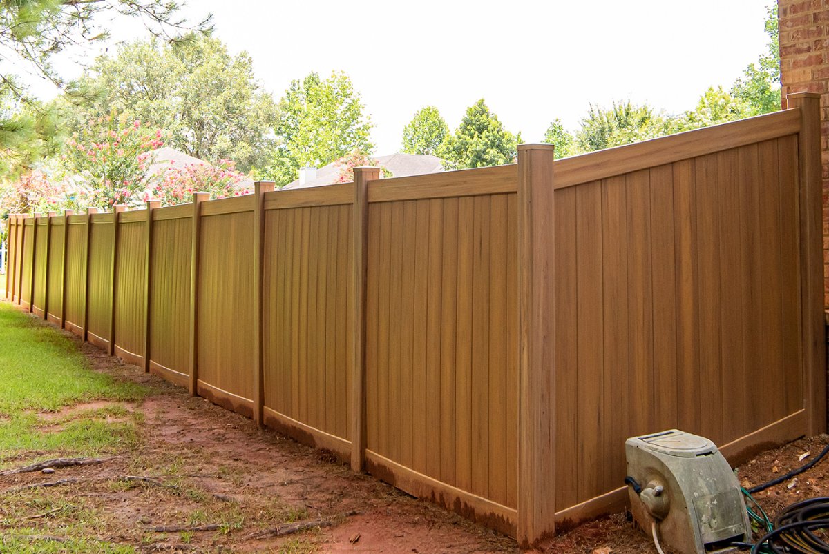fencing in Elmendorf