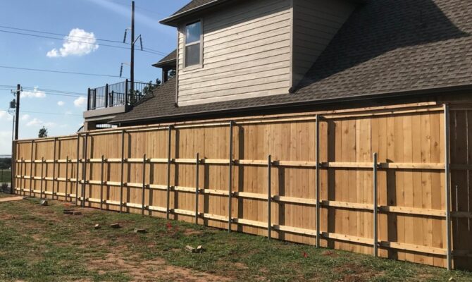 privacy fence Cross Mountain